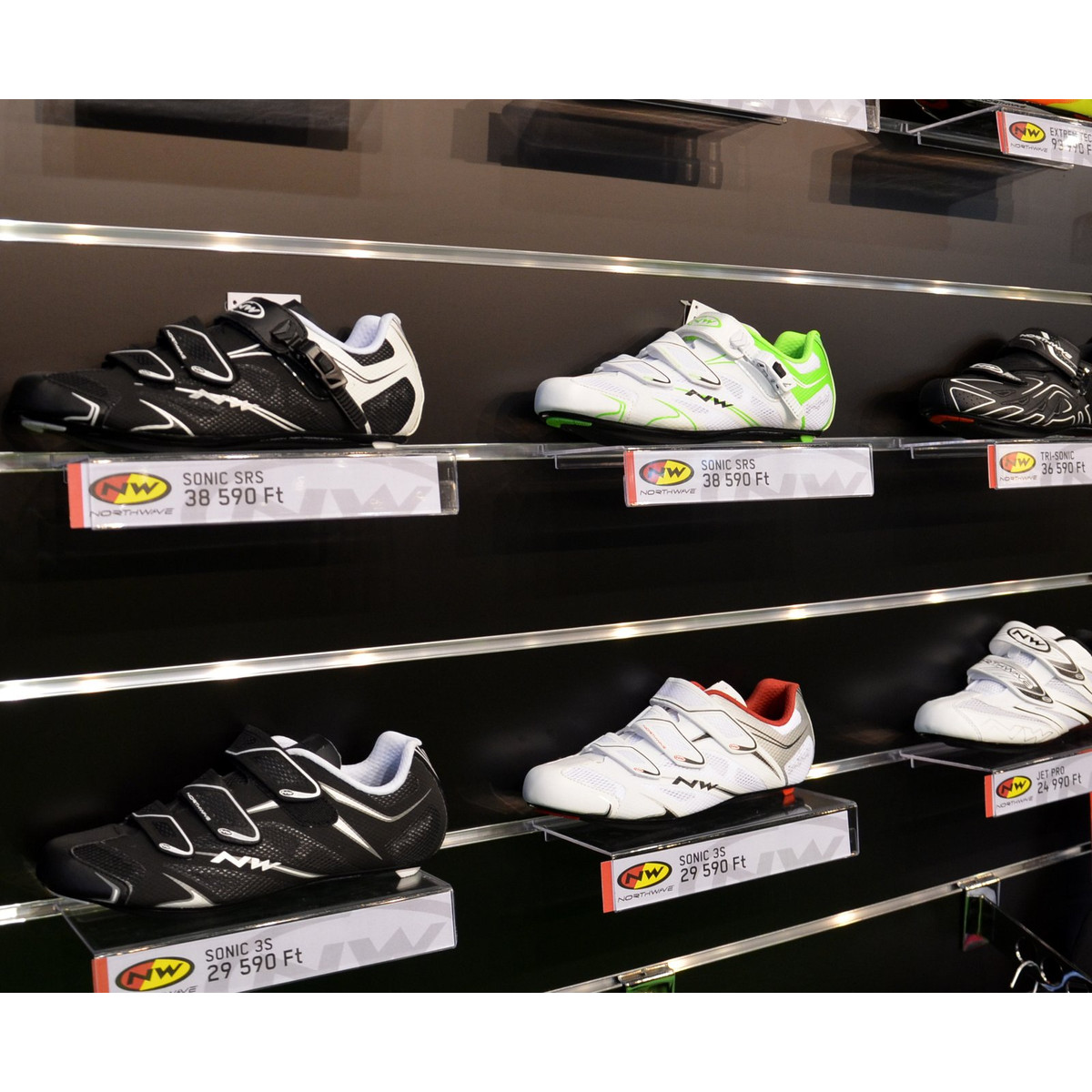 Image of 15 cm-es osztású alusínes panel, FEKETE