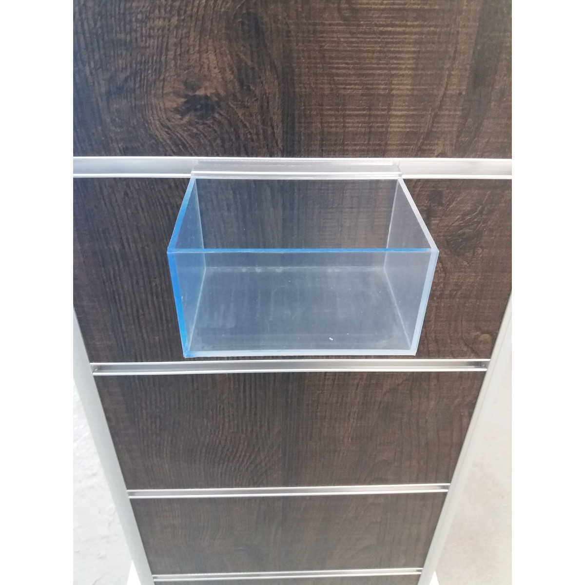 Image of 1 rekeszes plexi tároló alusínes panelba 113 x 80 x 62,5 mm-es