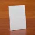 Kép 2/3 - A5 LAPTOK Plexi, asztali, talp mérete: 150 x 80 mm, anyagvastagság: 2 mm