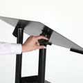 Kép 2/4 - Állítható, mobil munkaállvány görgőkkel, magasság max 1230 mm, FEKETE