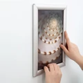 Kép 4/6 - Plakatkeret-Opti-Frame-A3-szogletes-sarok-25-mm-AM-3034U_05