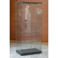Kép 1/4 - 60 cm-es álló vitrin - KŐSZÜRKE színben, 1795 x 632 x 446 mm