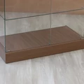 Kép 4/5 - Nyílóajtós, keret nélküli, álló vitrin EDZETT ÜVEGBŐL, 1795 x 932 x 446 mm, ARWEN TÖLGY színben