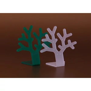 Fülbevalótartó, fa forma