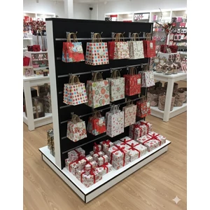 Kétoldalas gondola, 15 cm osztású FEKETE alusínes panelból, FEHÉR kerettel, fekete élzárással