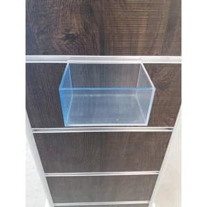 1 rekeszes plexi tároló alusínes panelba 113 x 80 x 62,5 mm-es