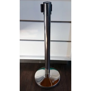 Hevederes kordonoszlop, 0-1800 mm hosszú piros színű szalaggal