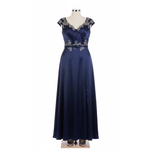 Női szabóbaba 44-46-os, EKRÜ huzattal, krómcső lábbal, JUHAR talppal