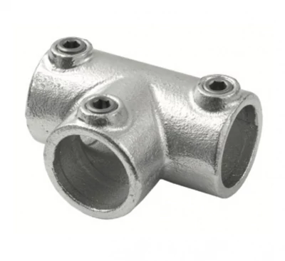 3 irányú bilincs HYDRO rendszerhez, 28 mm-es csőhöz