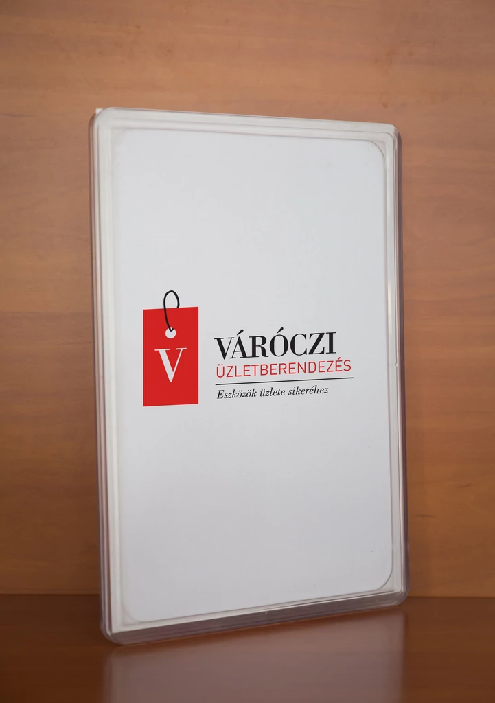 A4 méretű PLAKÁTKERET, plexi, kétoldalas kivitel